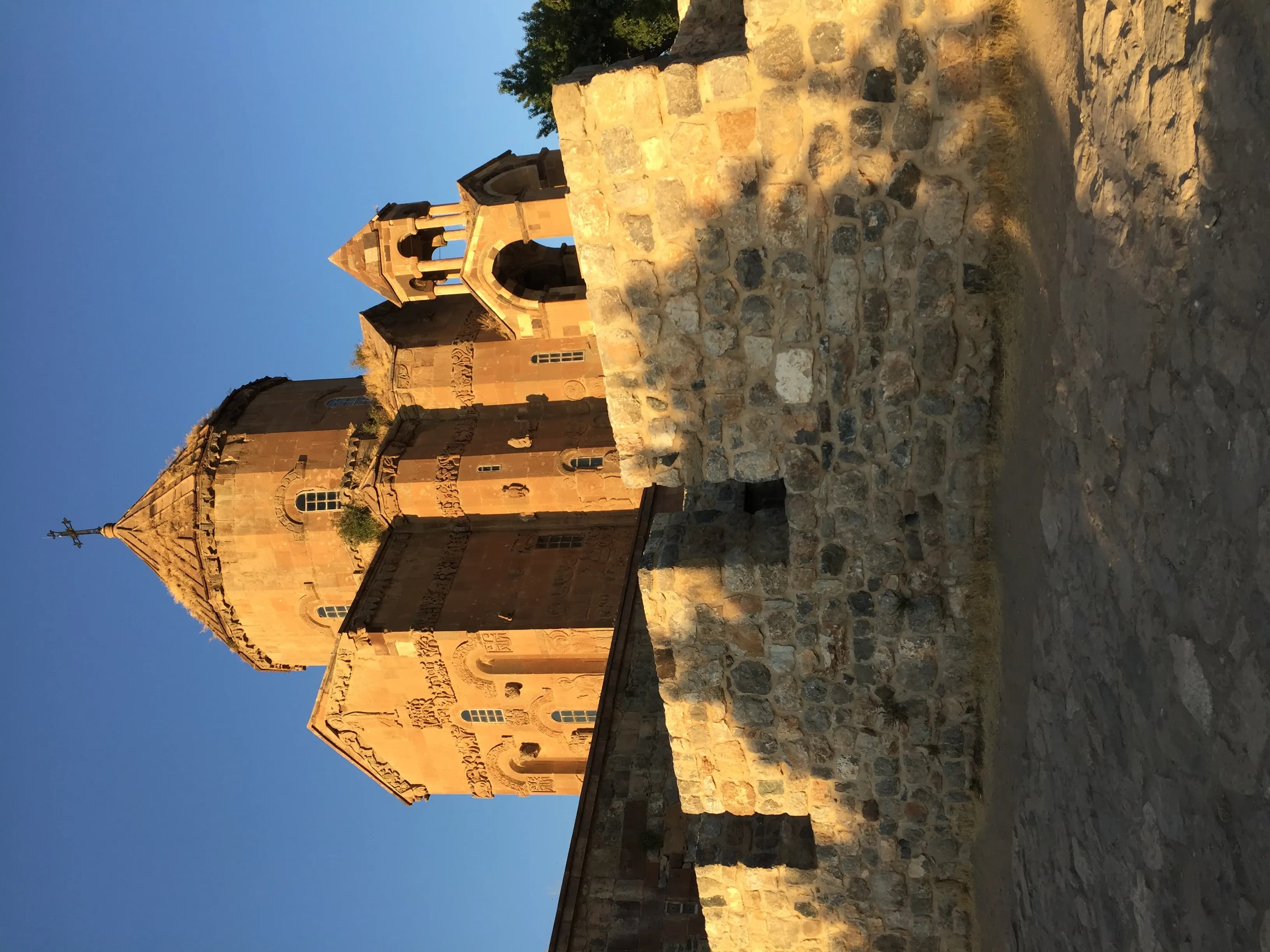 Akdamar Kilisesi (Surp Haç Katedrali)