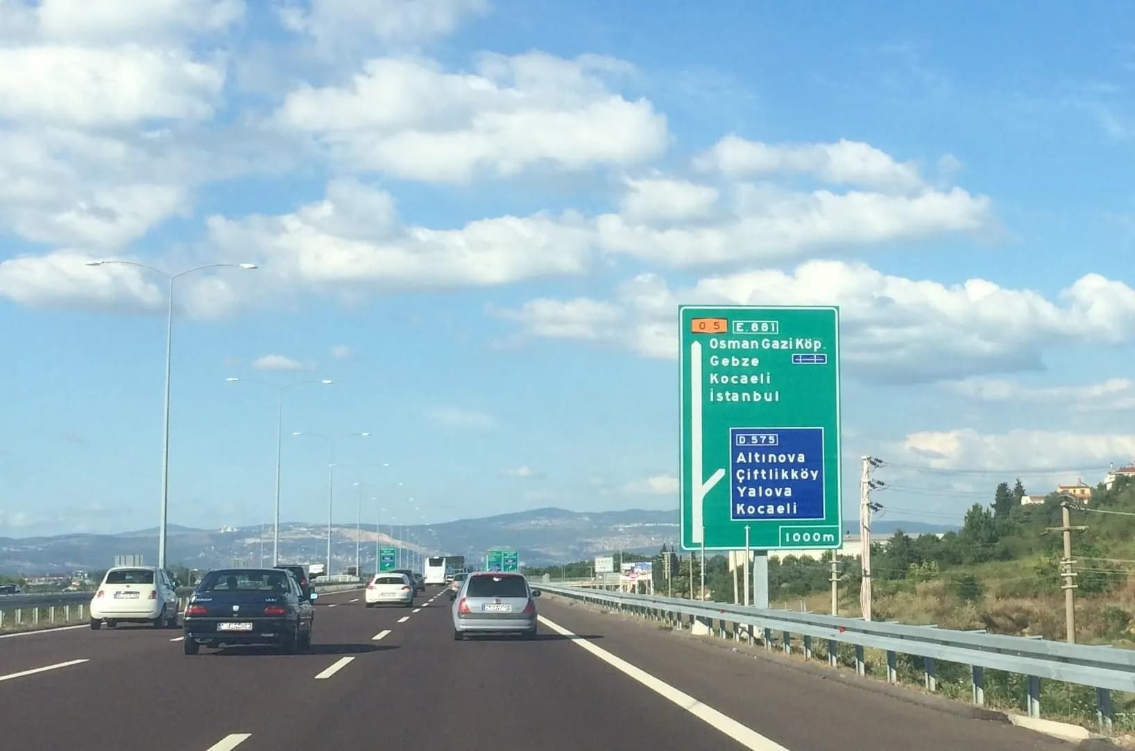 Altınova