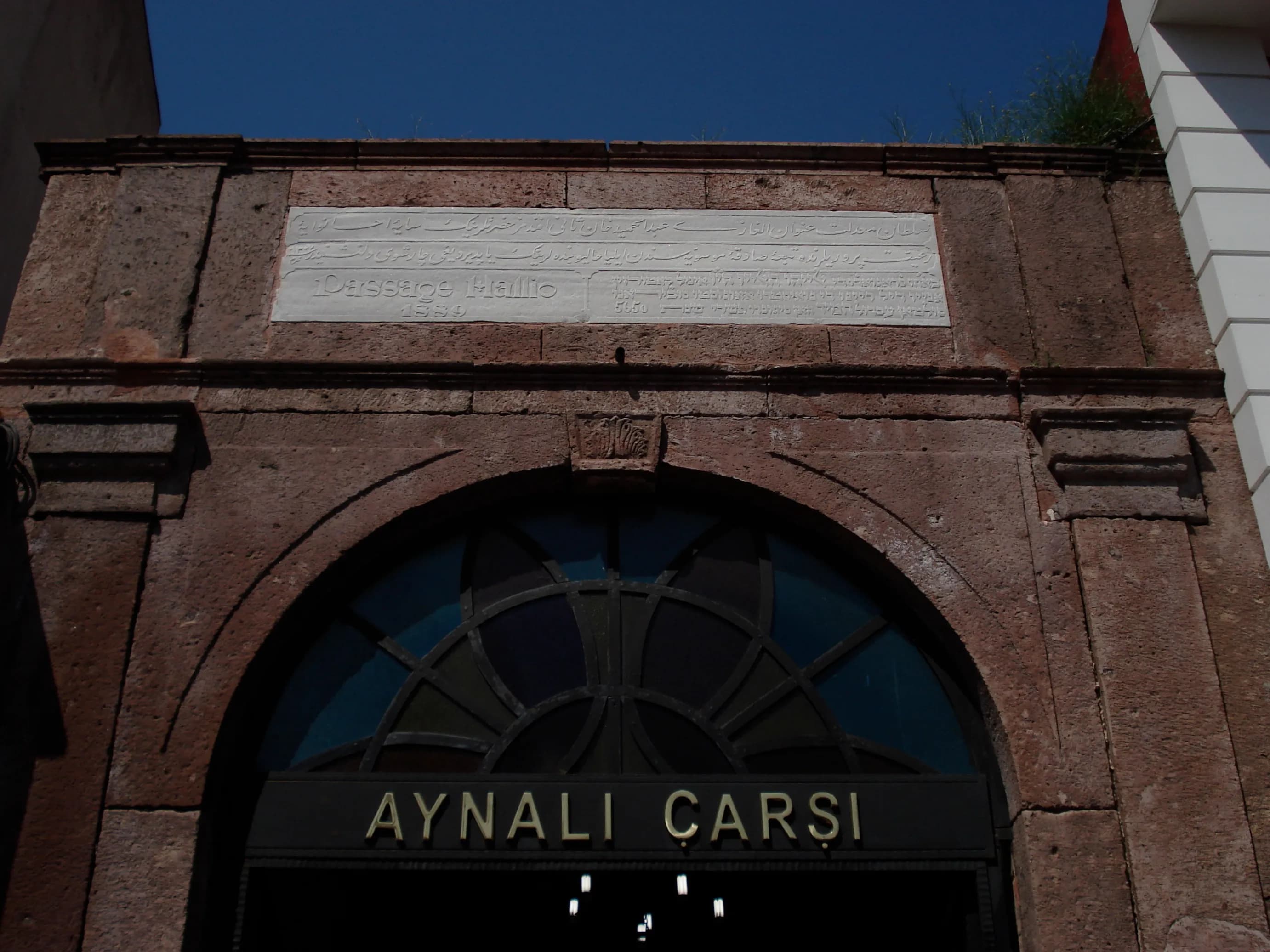 Aynalı Çarşı