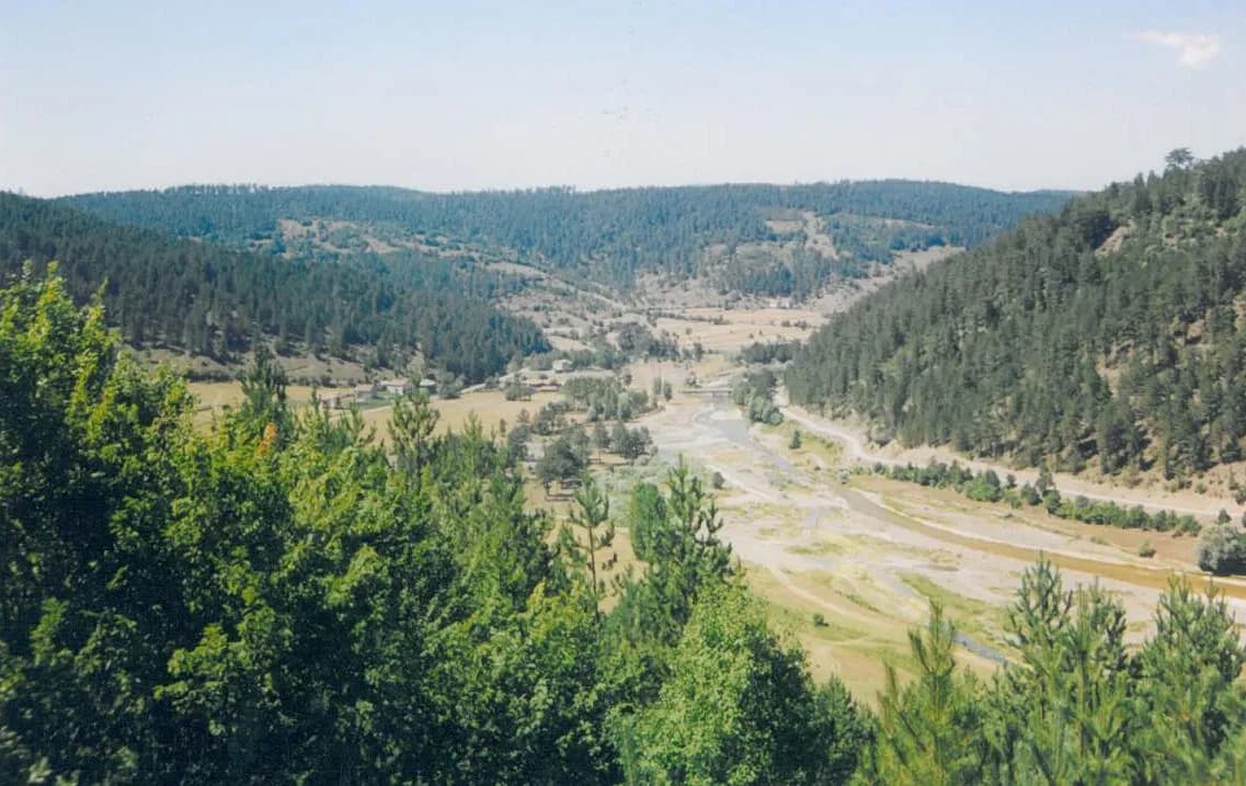 Azdavay