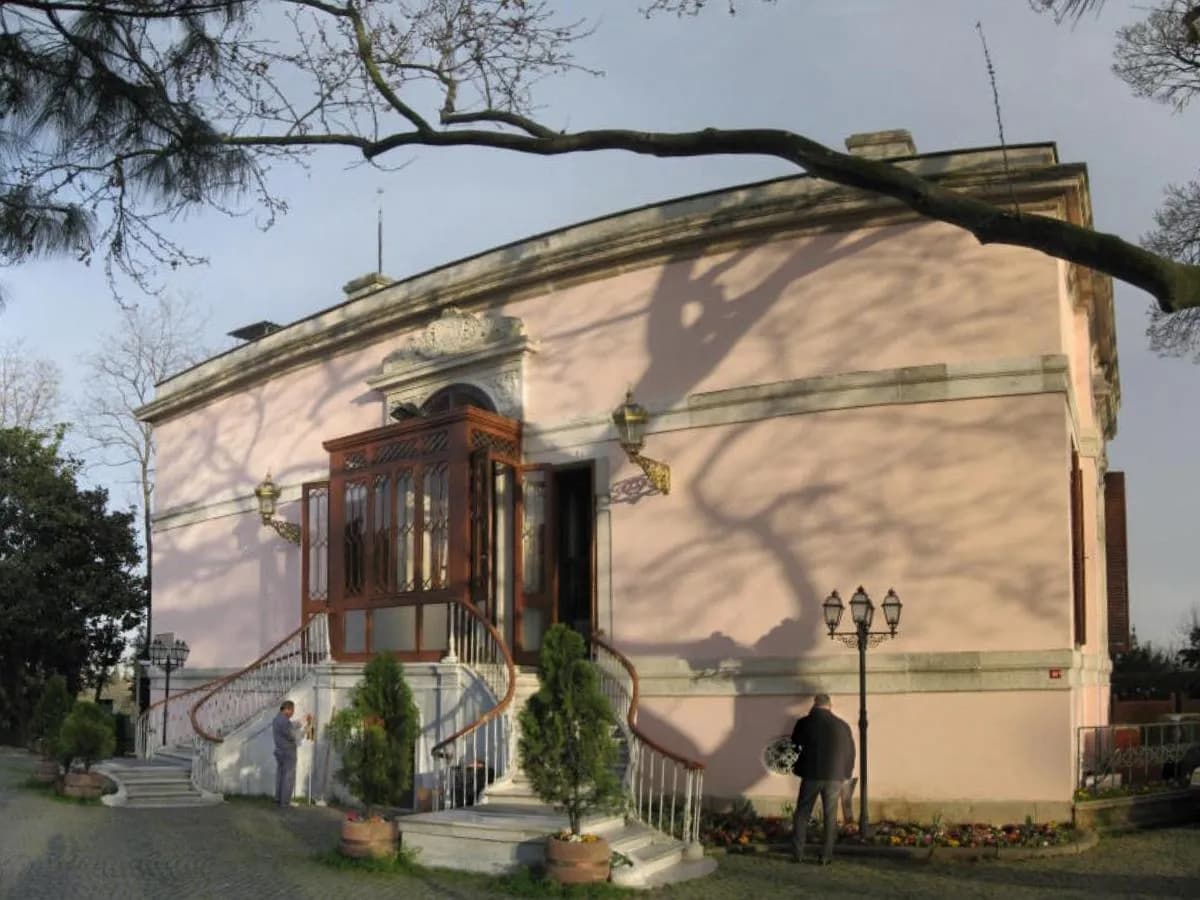 Çadır Köşkü