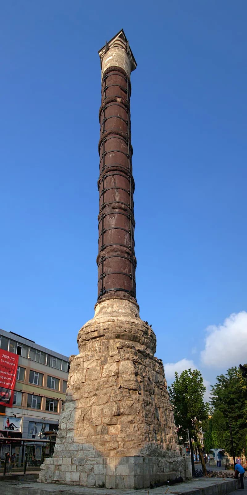 Çemberlitaş Sütunu