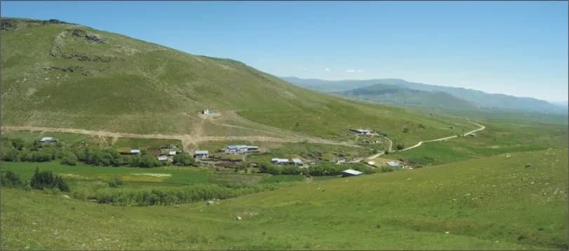 Derindere Megalit Kalesi