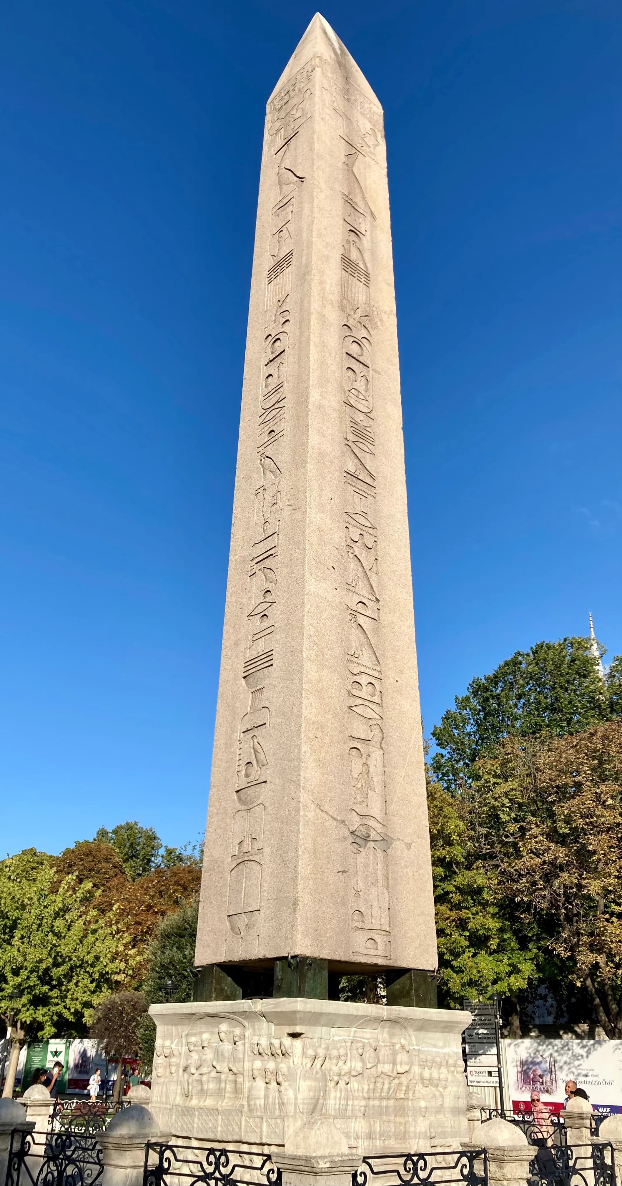 Dikilitaş (Theodosius Dikilitaşı)