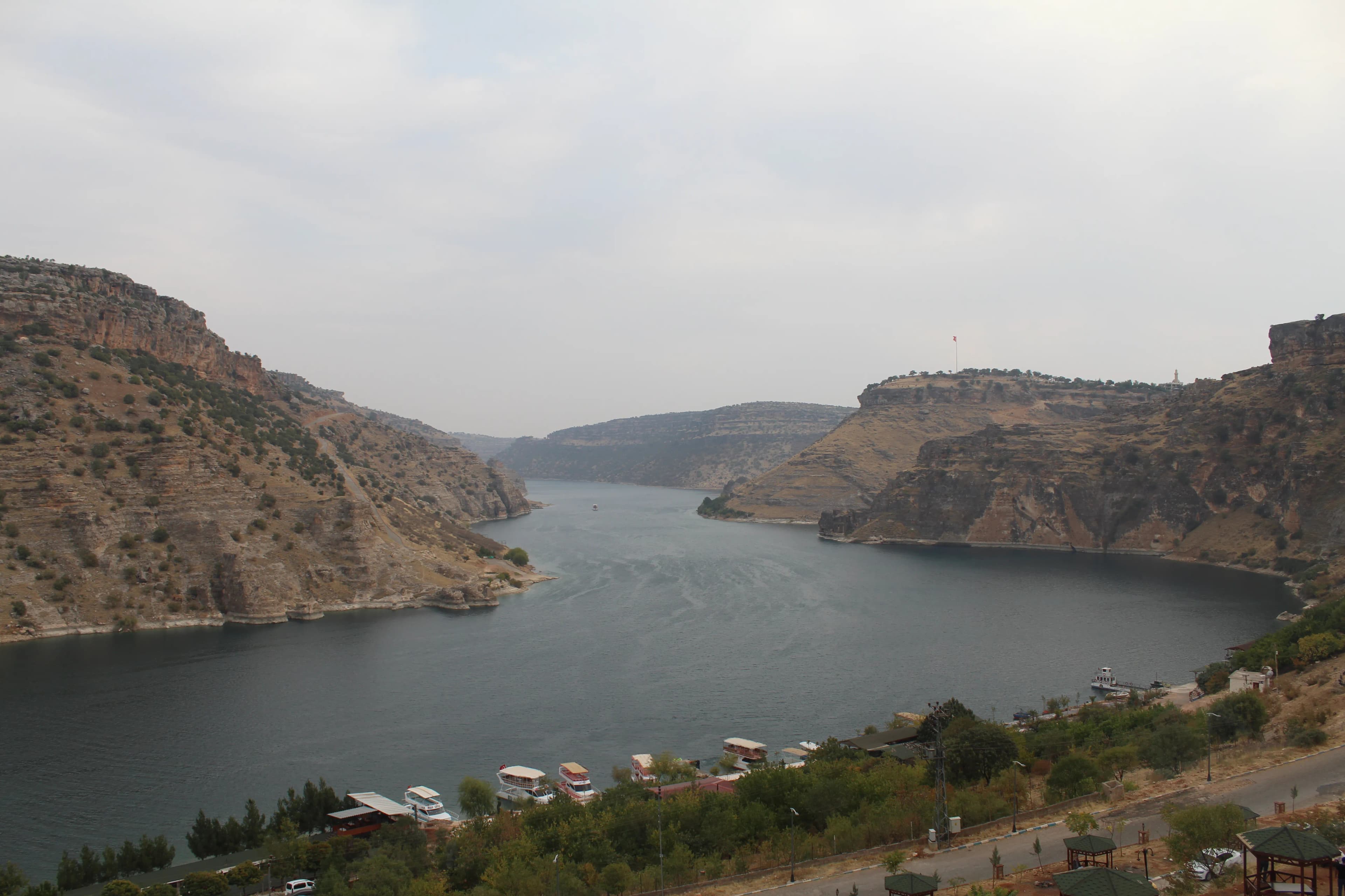 Eğil