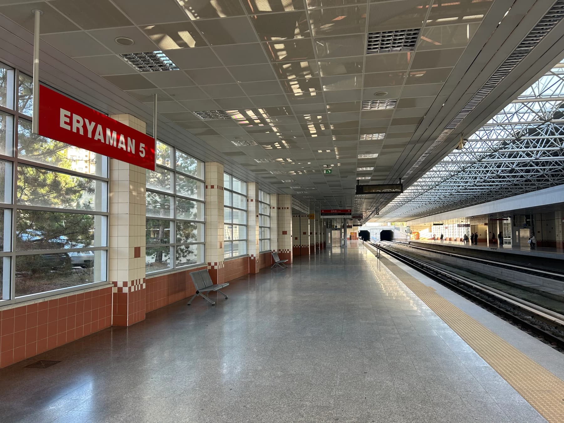 Eryaman 5 Metro İstasyonu