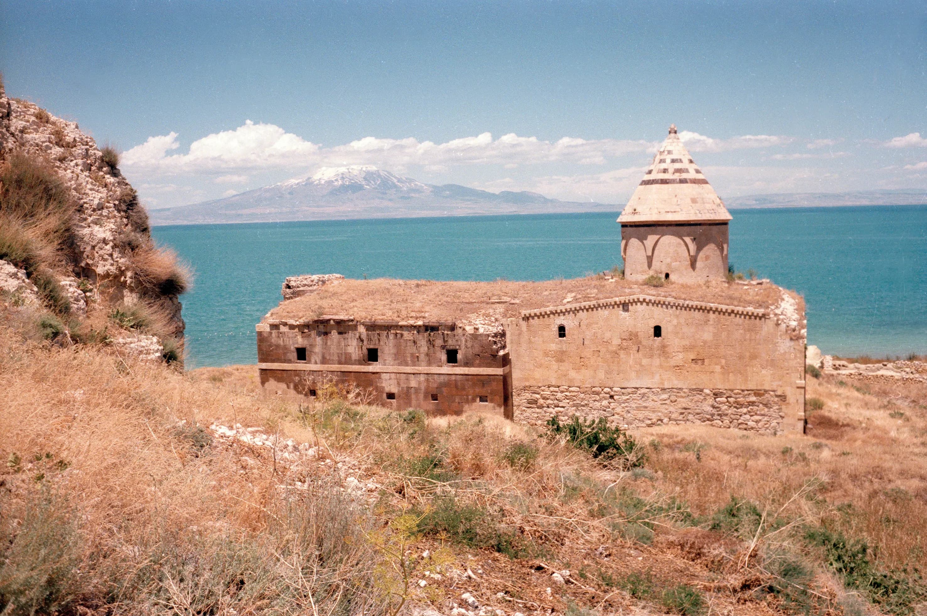 Gıduts Manastırı (Ktuts Manastırı)