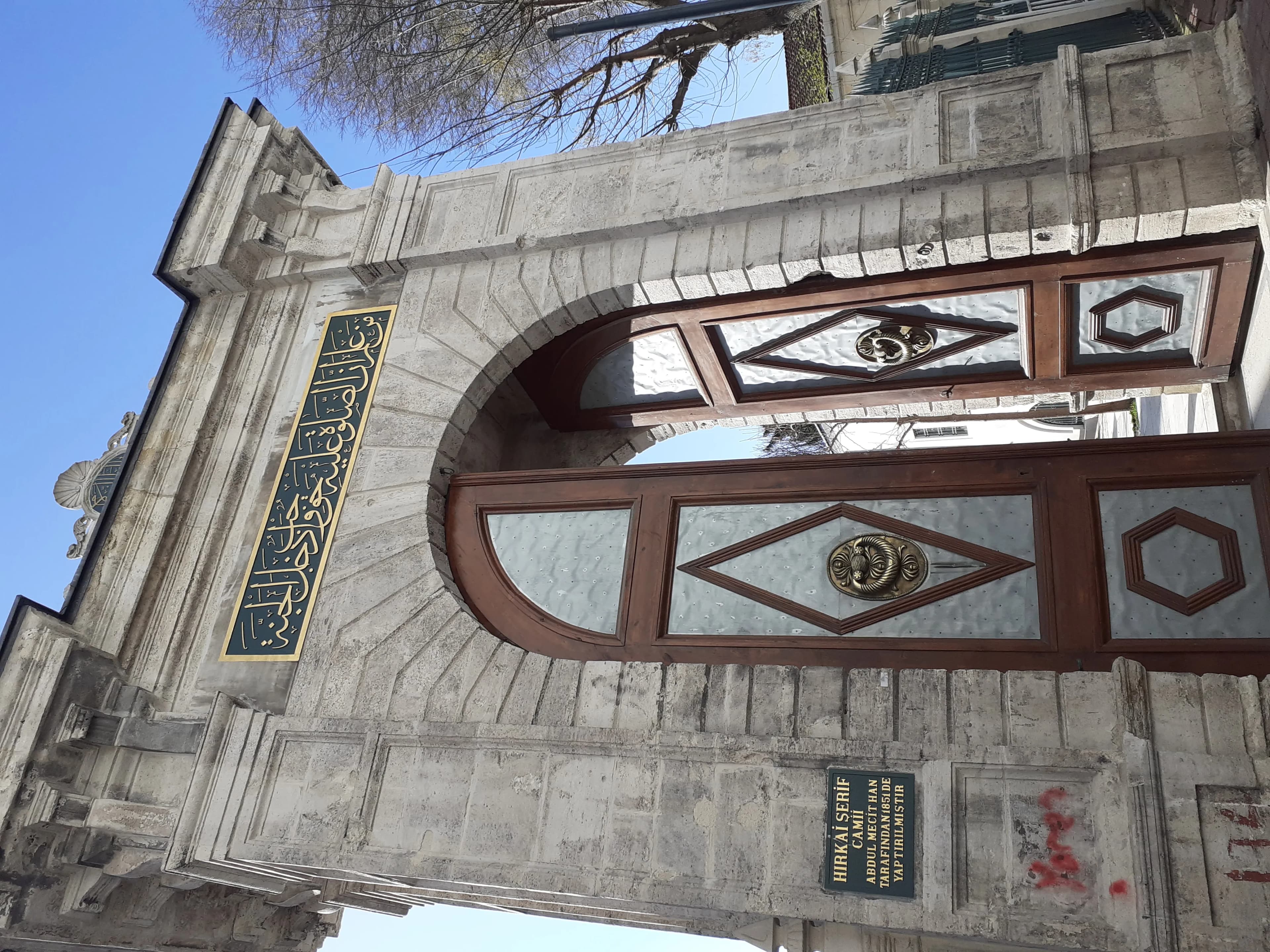 Hırka-i Şerif Camii