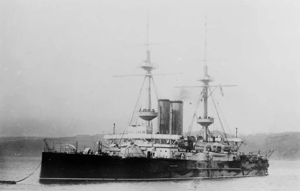 HMS Ocean Zırhlısı