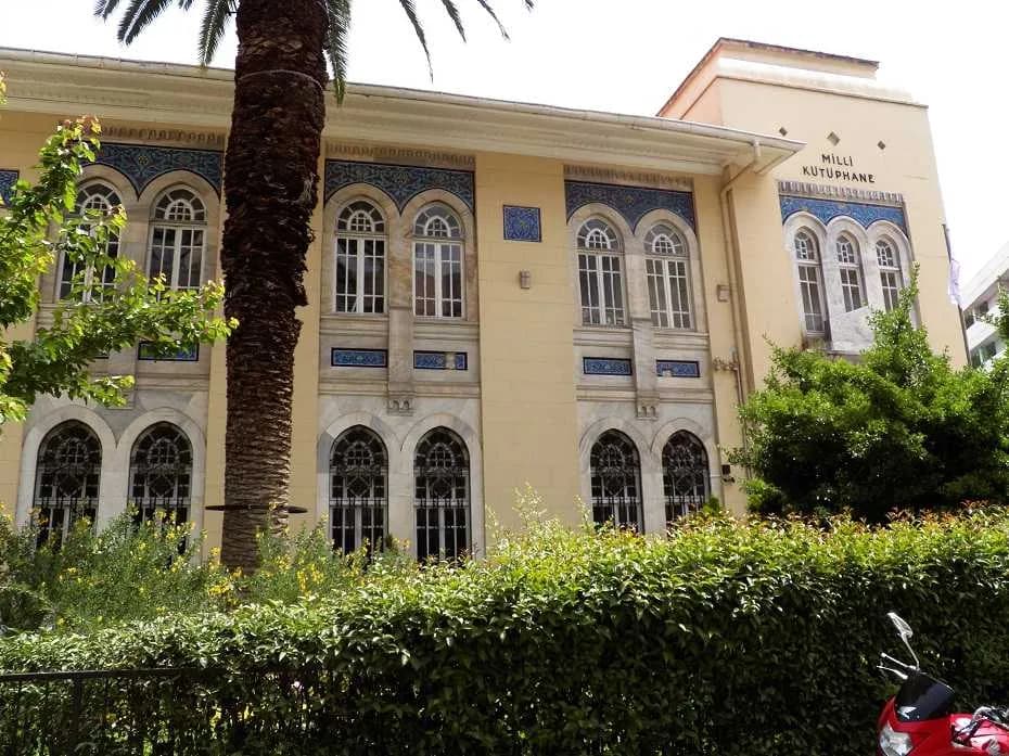 İzmir Millî Kütüphane