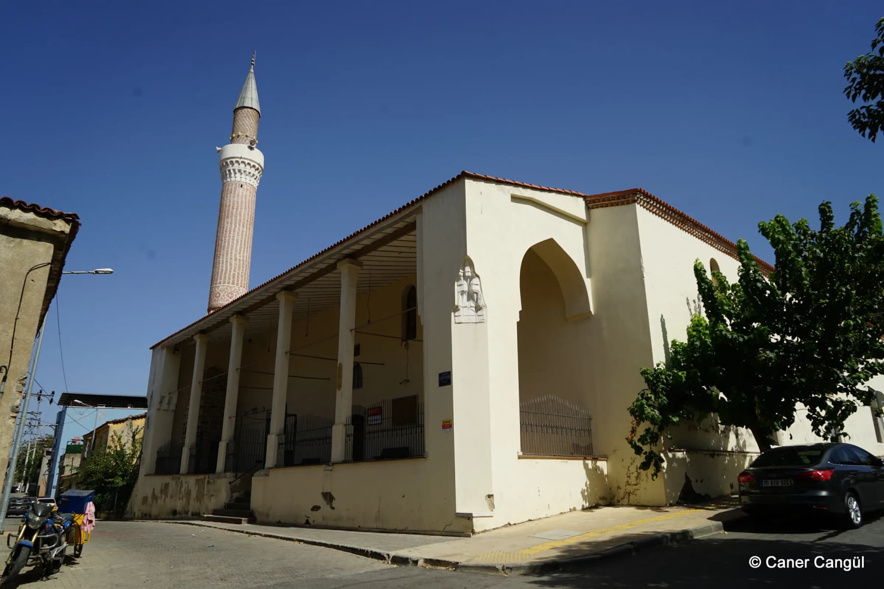 Tire Ulu Camii
