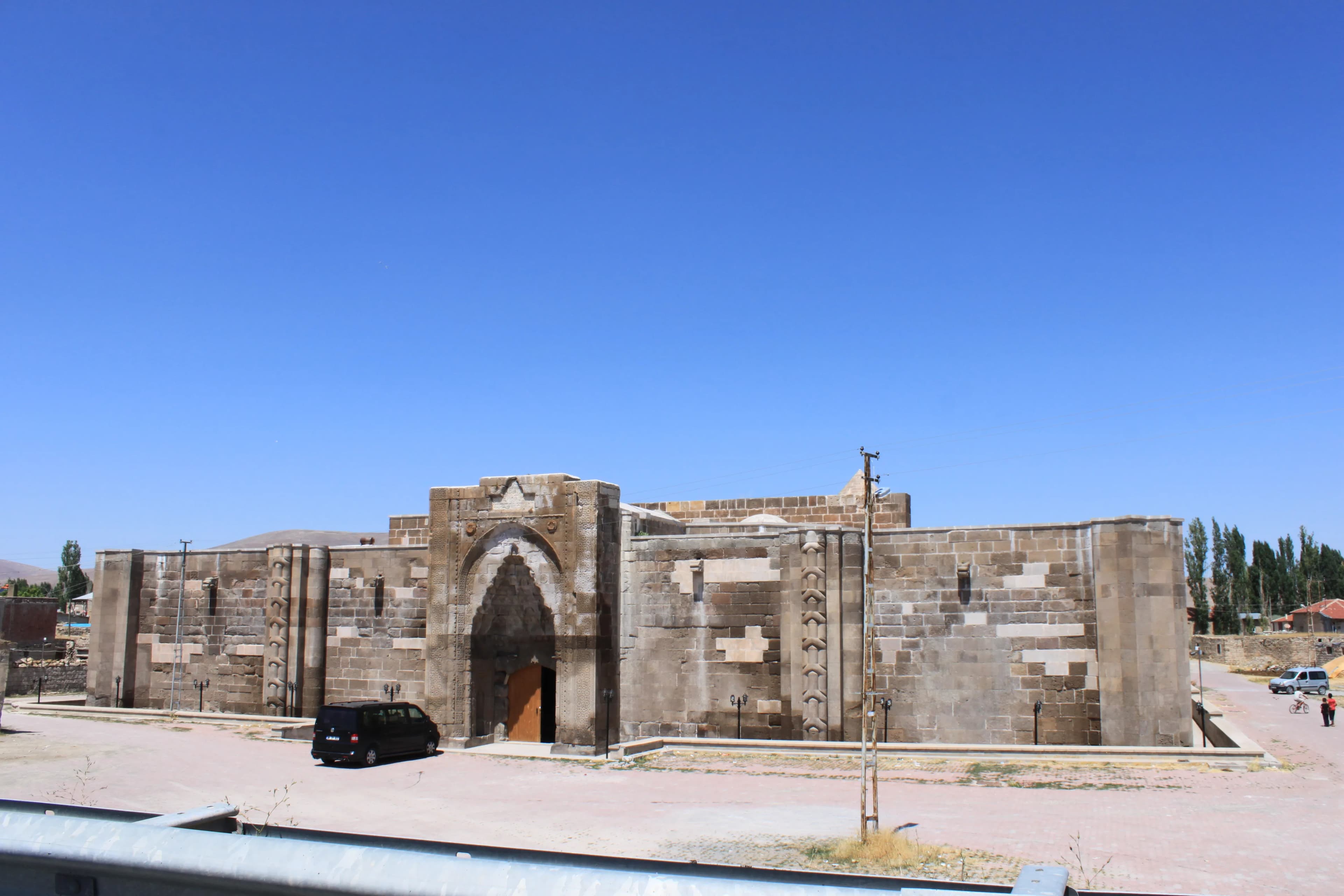 Karatay Hanı