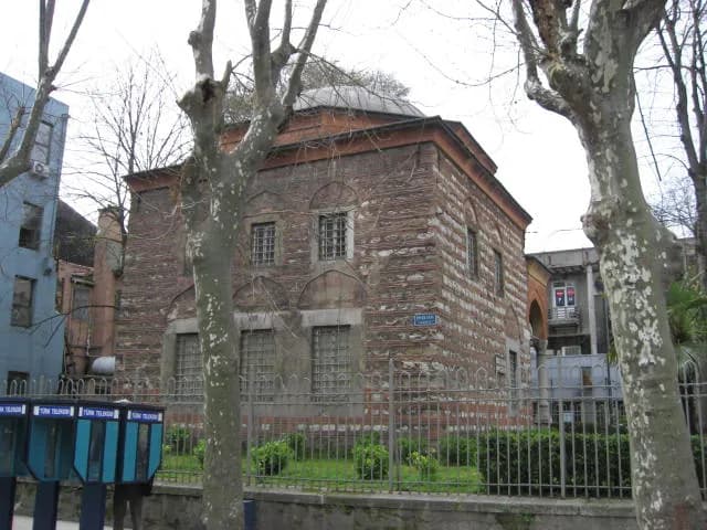 Köprülü Kütüphanesi