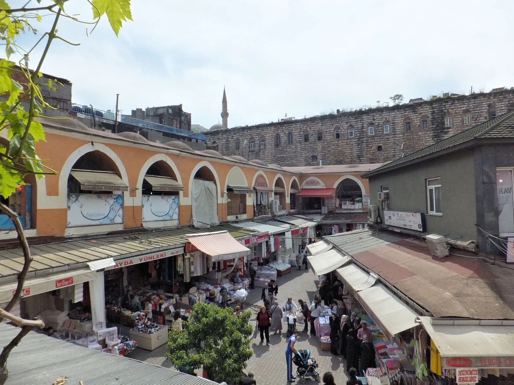 Kürkçü Hanı