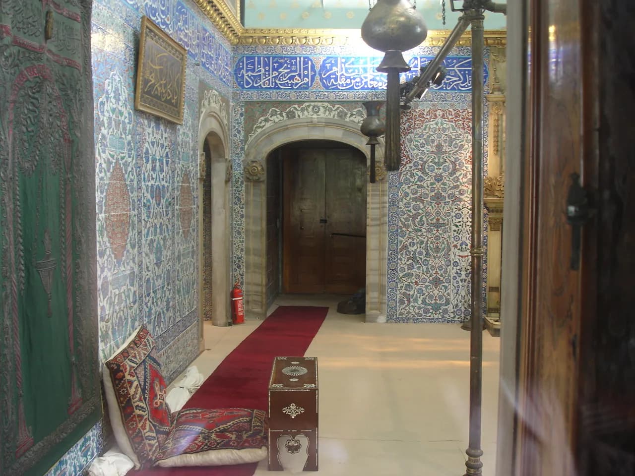Kutsal Emanetler