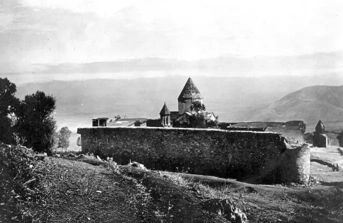 Kutsal Havariler Manastırı (Arakelots Manastırı)
