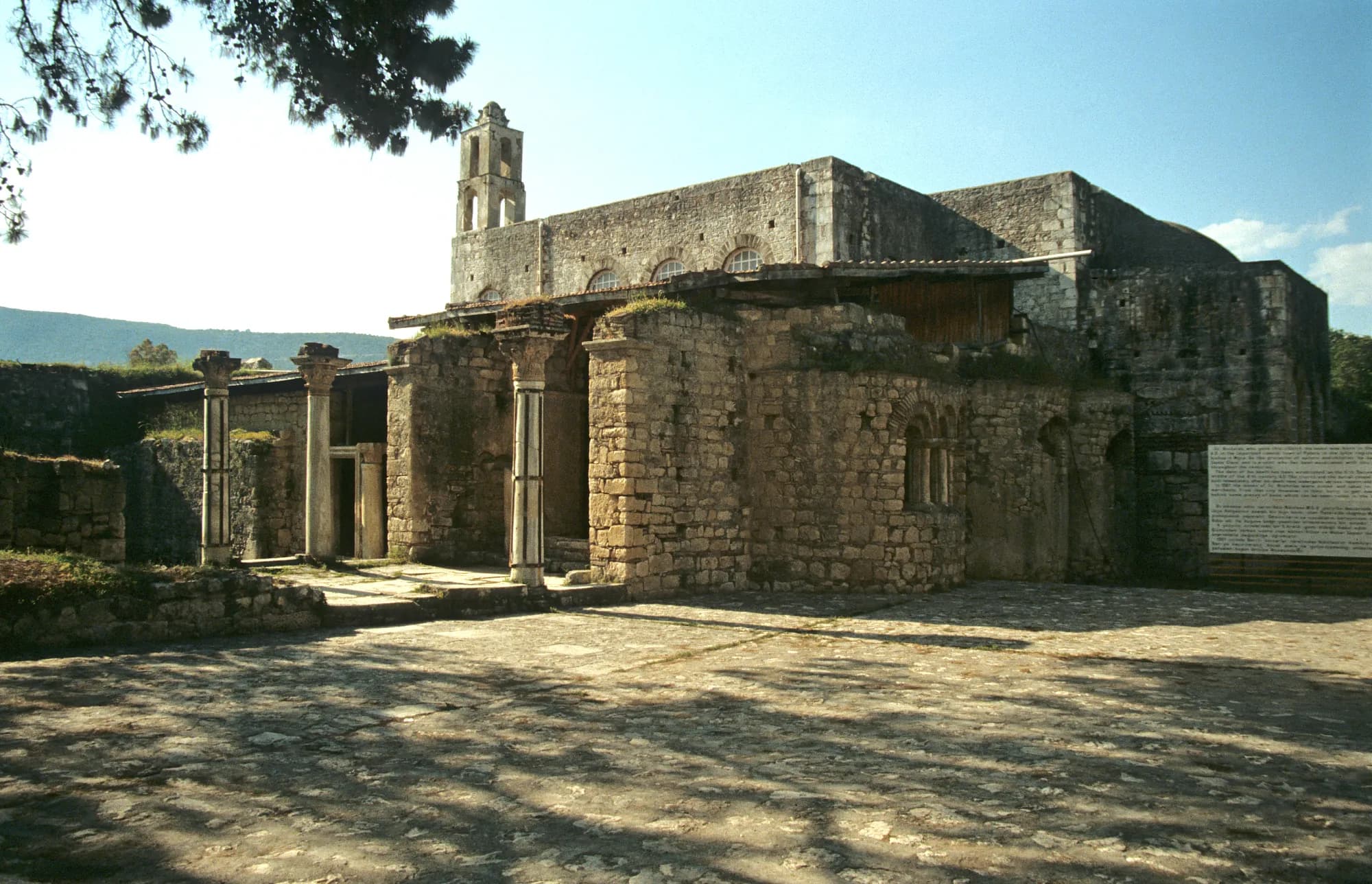 Noel Baba Kilisesi (Aziz Nikolaos Anıt Müzesi)
