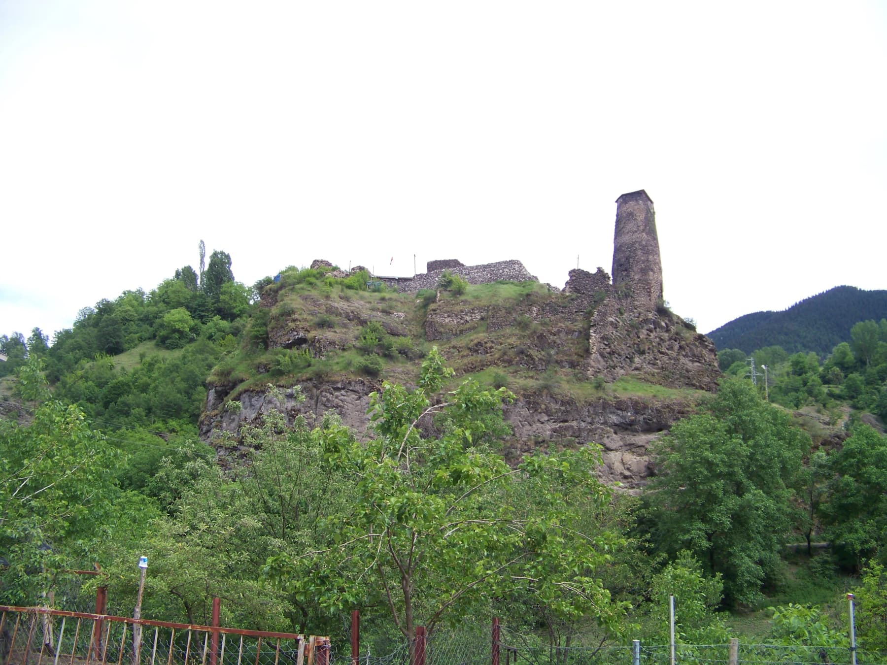 Satleli Kalesi