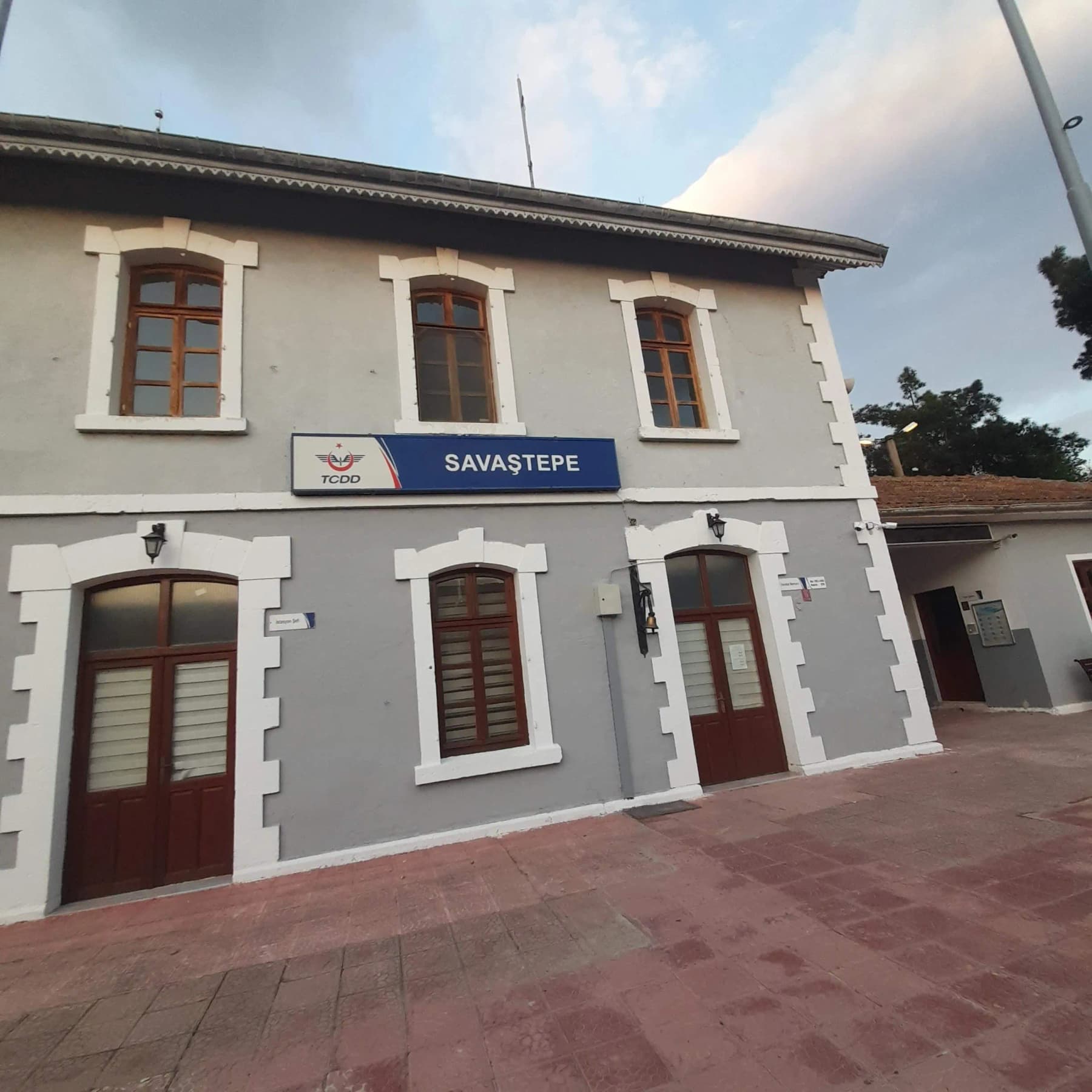 Savaştepe Tren İstasyonu