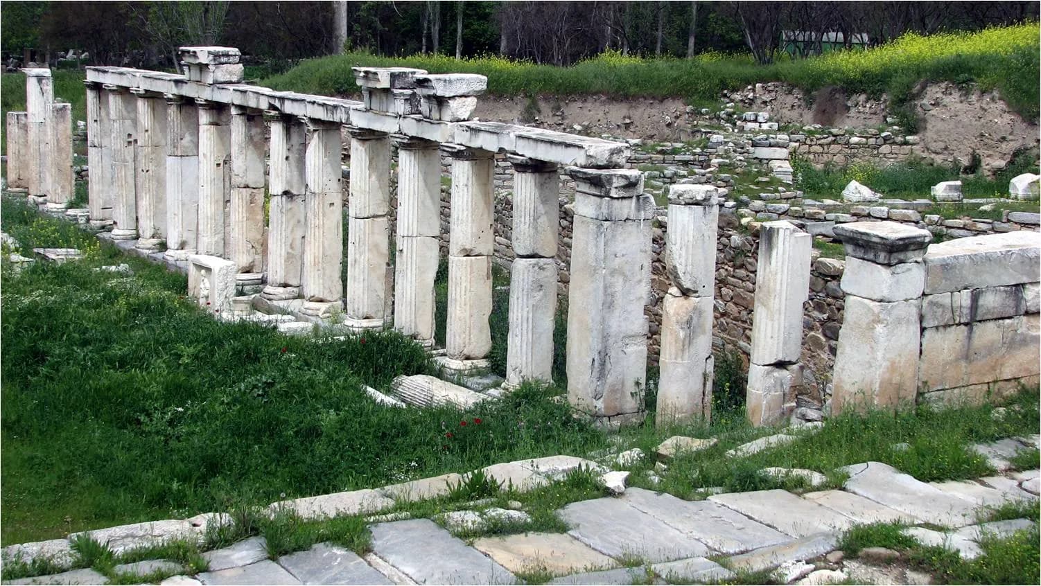 Sebasteion Tapınağı
