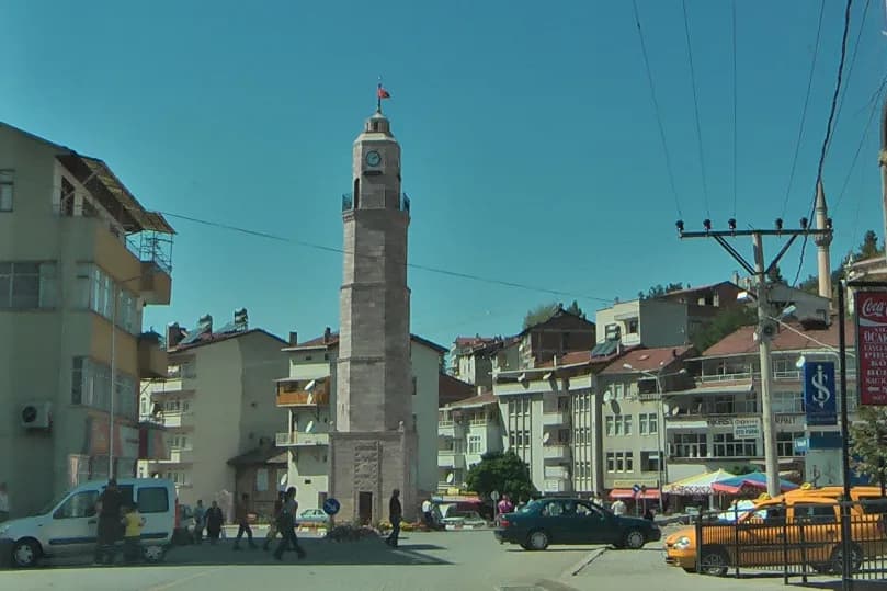 Şehitler Saat Kulesi