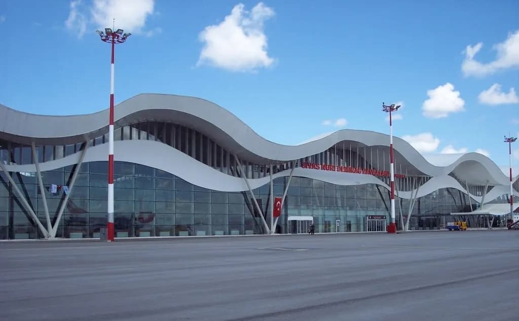 Sivas Nuri Demirağ Havalimanı