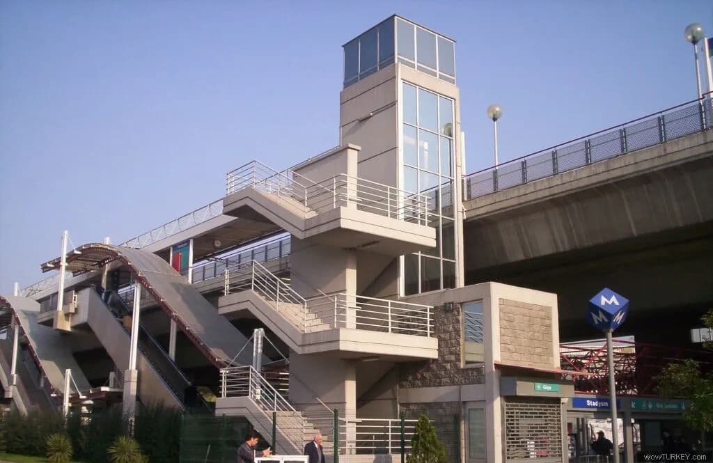 Stadyum Metro İstasyonu