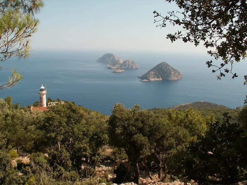 Taşlıkburnu Feneri