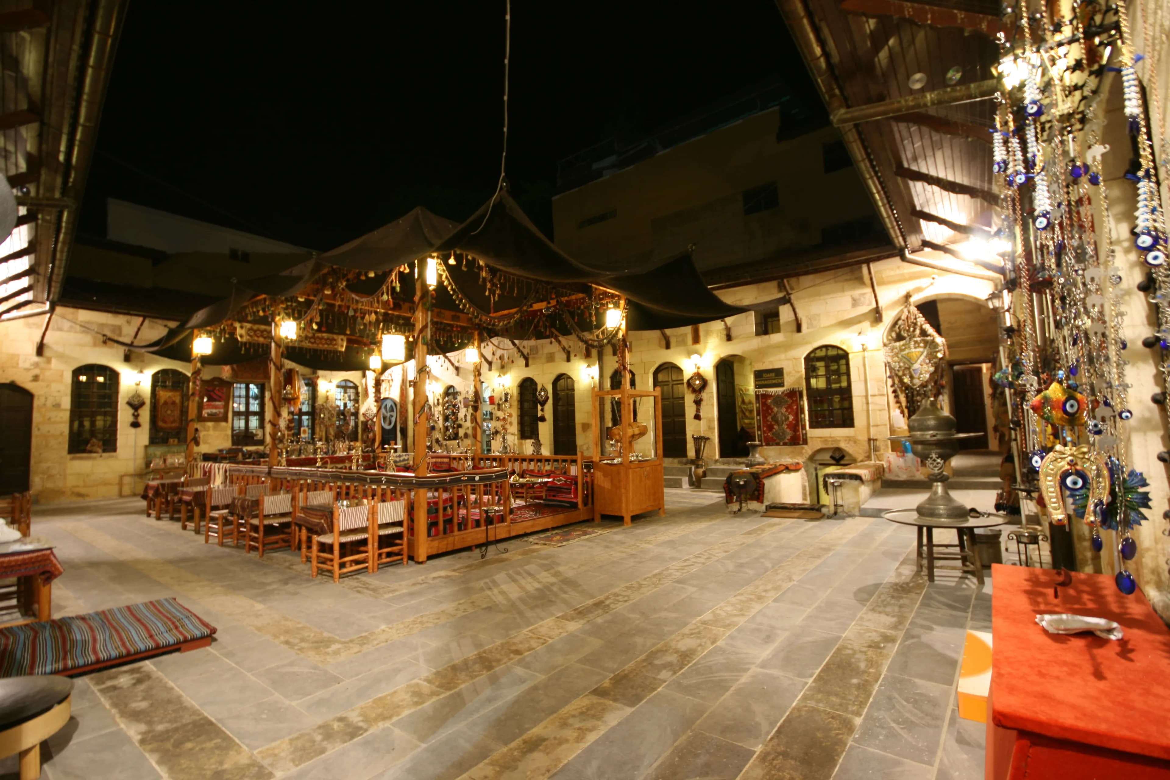 Tütün Hanı