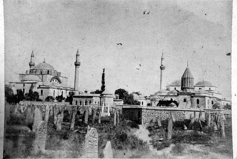 Üçler Mezarlığı