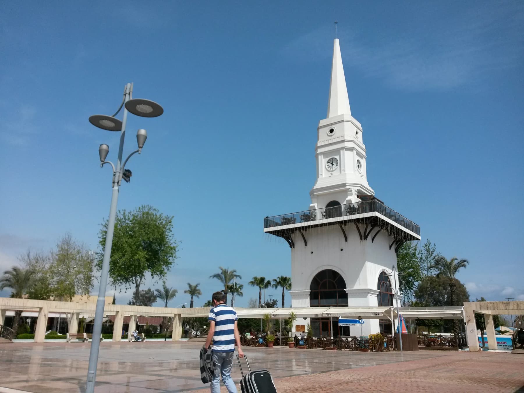 Yenimahalle, Kemer