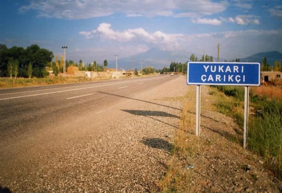 Yukarıçarıkçı Köyü