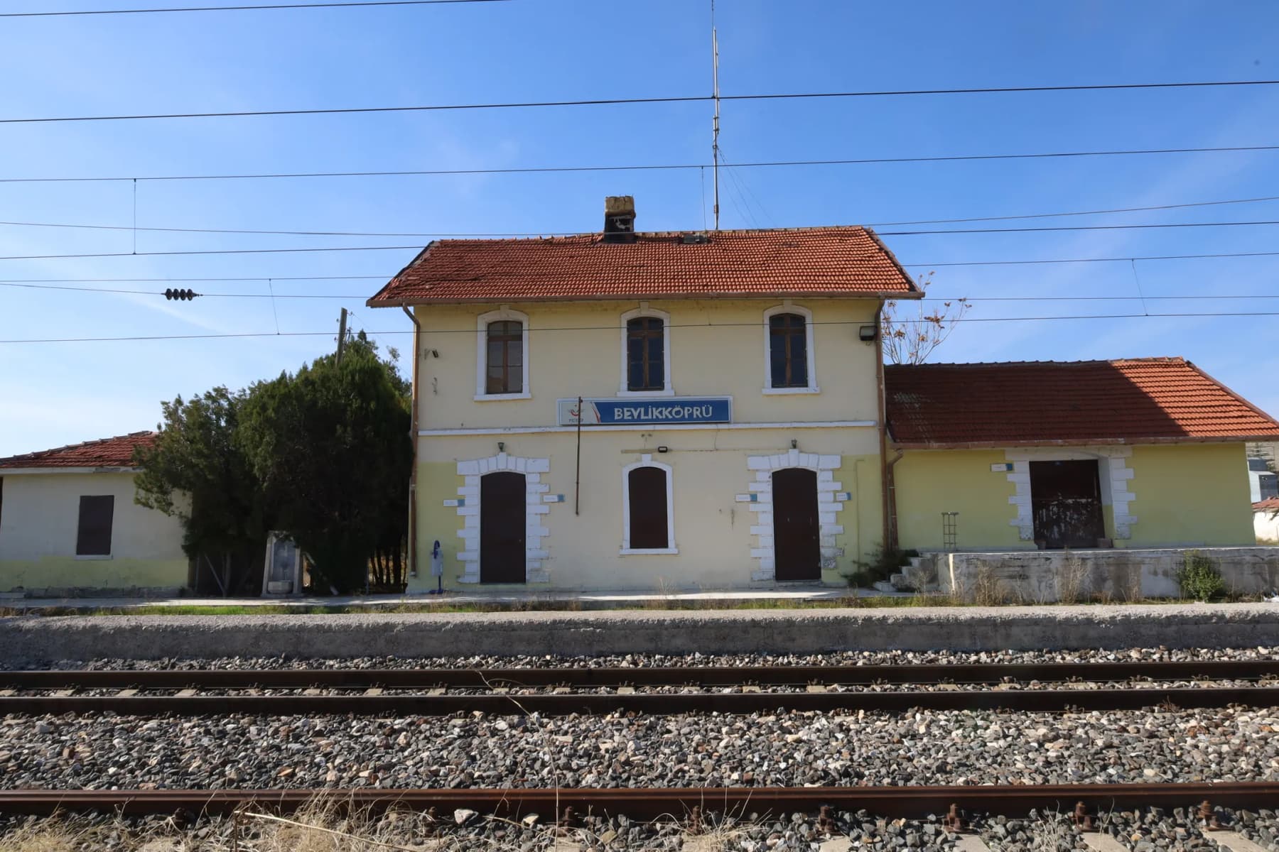 Beylikköprü Tren İstasyonu