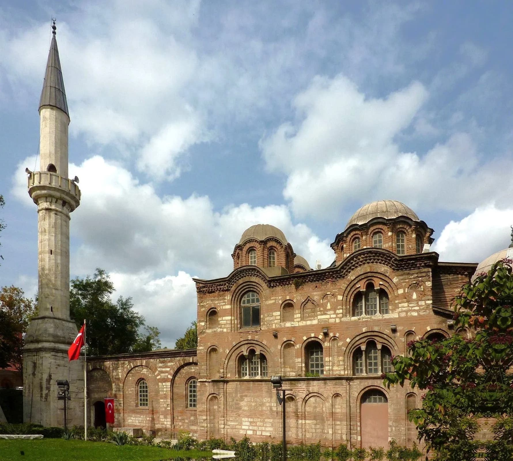 Fethiye Camii (Teotokos Pamakaristos Kilisesi)