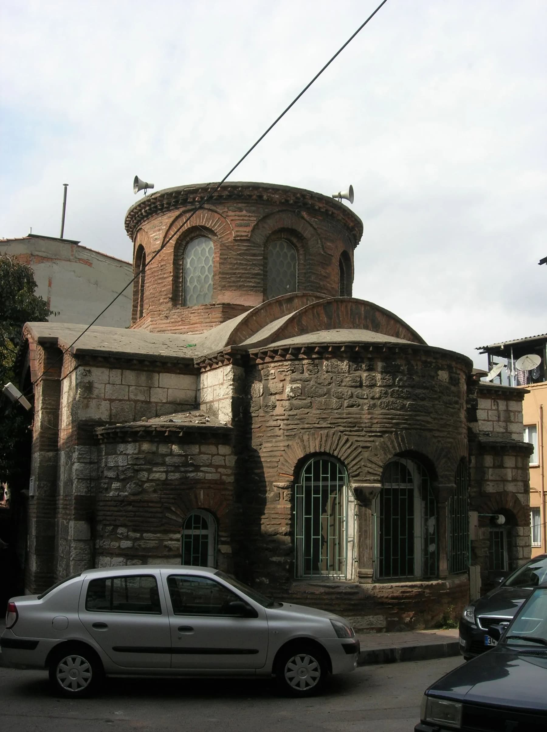 Hirami Ahmed Paşa Camii (Aya Yani Kilisesi)