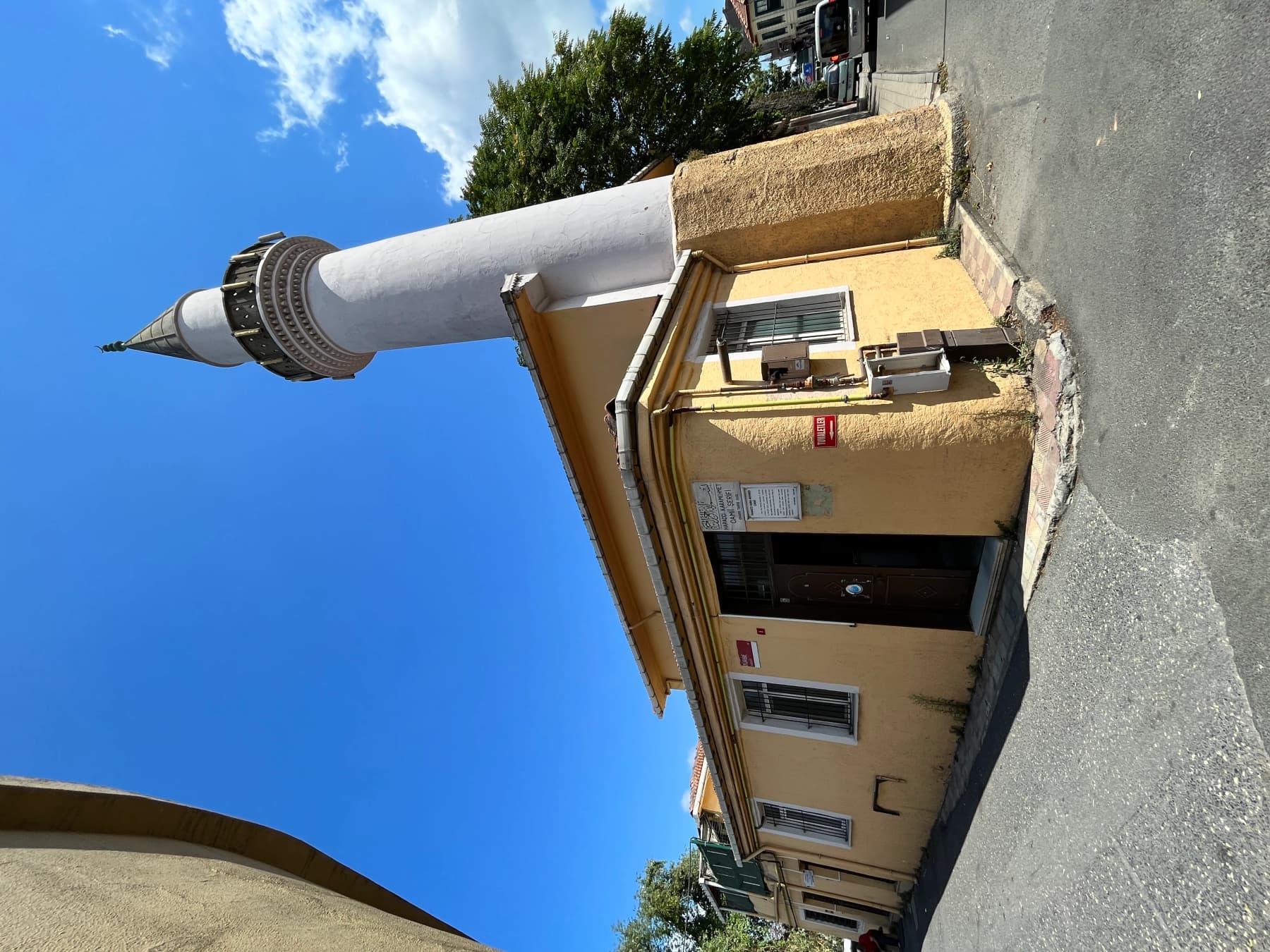 Haraççı Karamehmet Camii