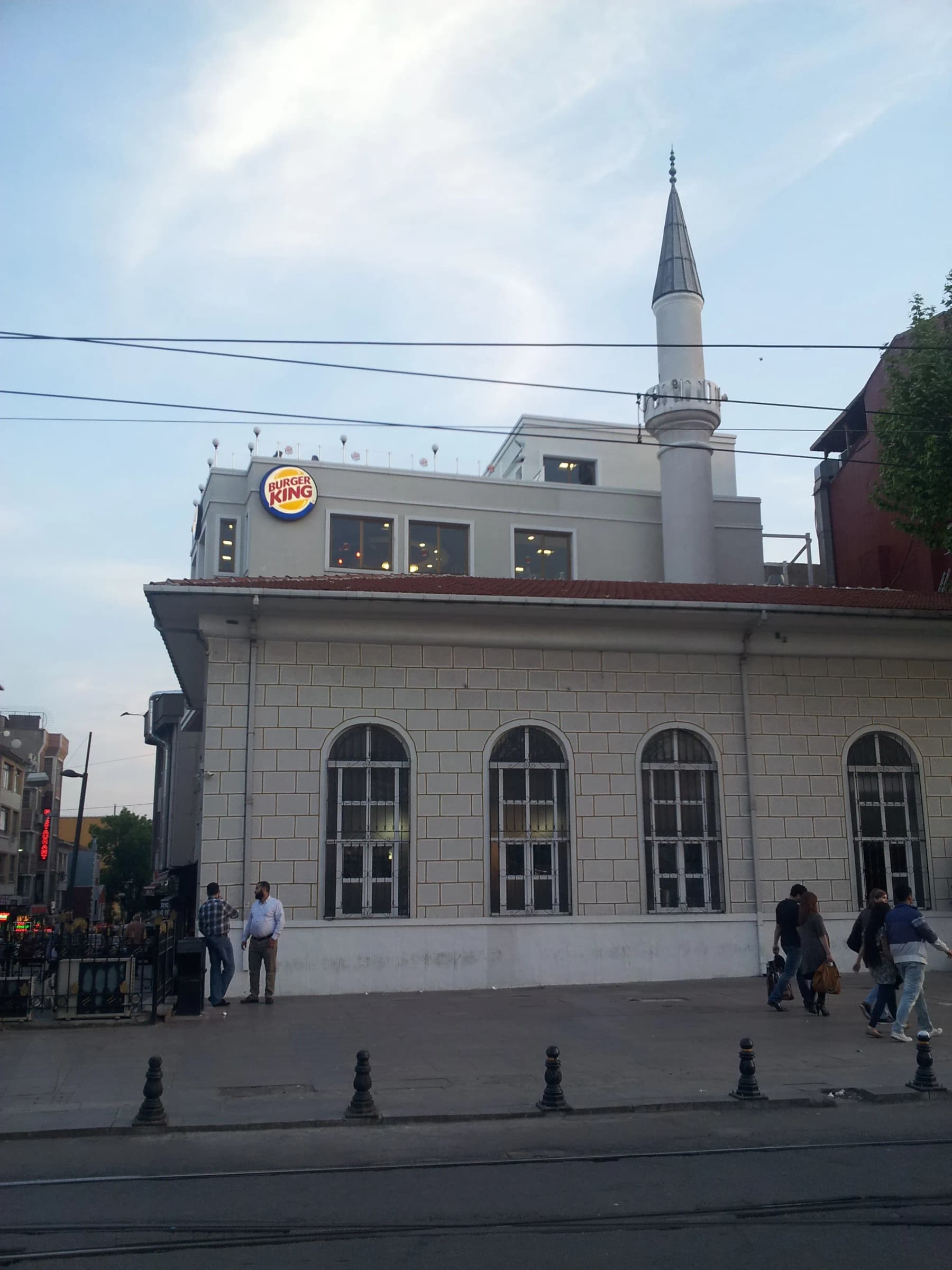 Kaliçeçi Hasanağa Cami