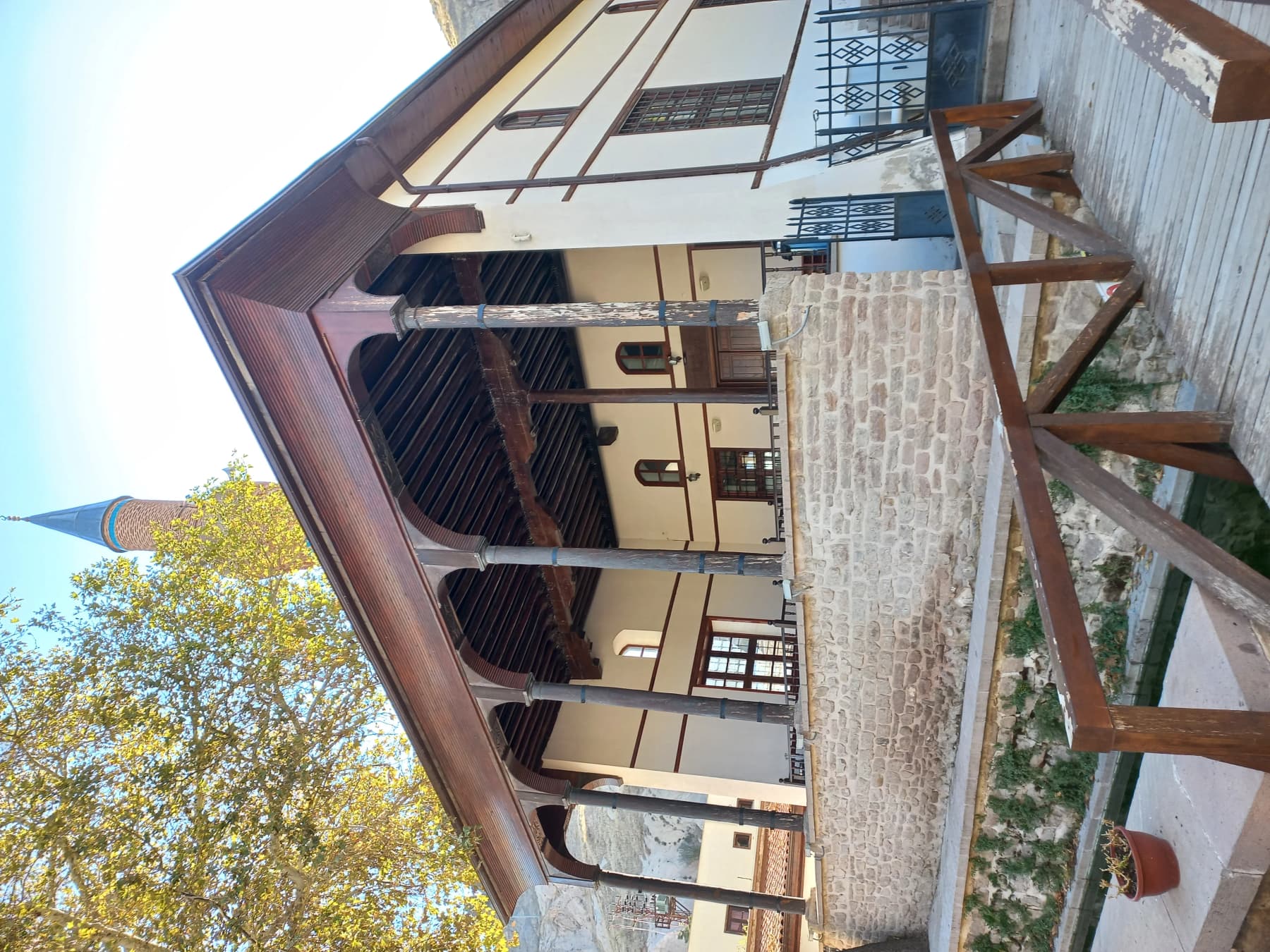 Çay Camii