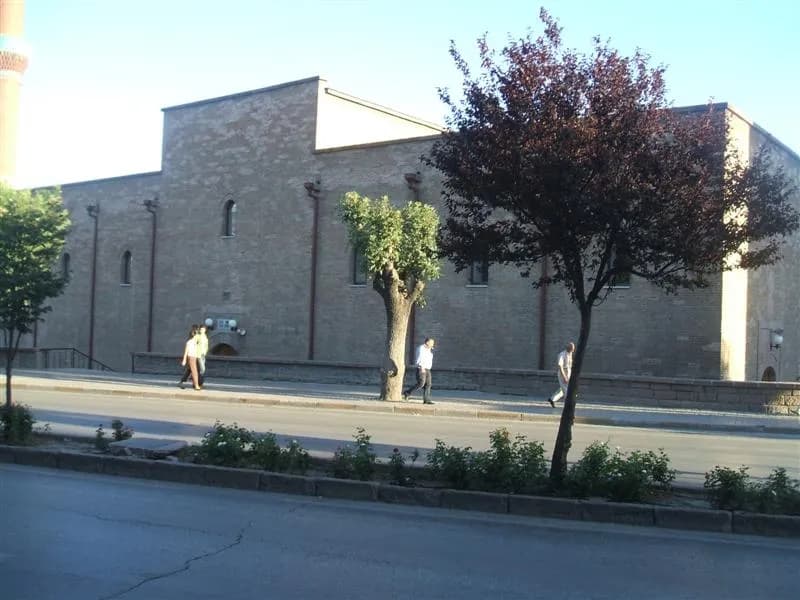 İplikçi Cami
