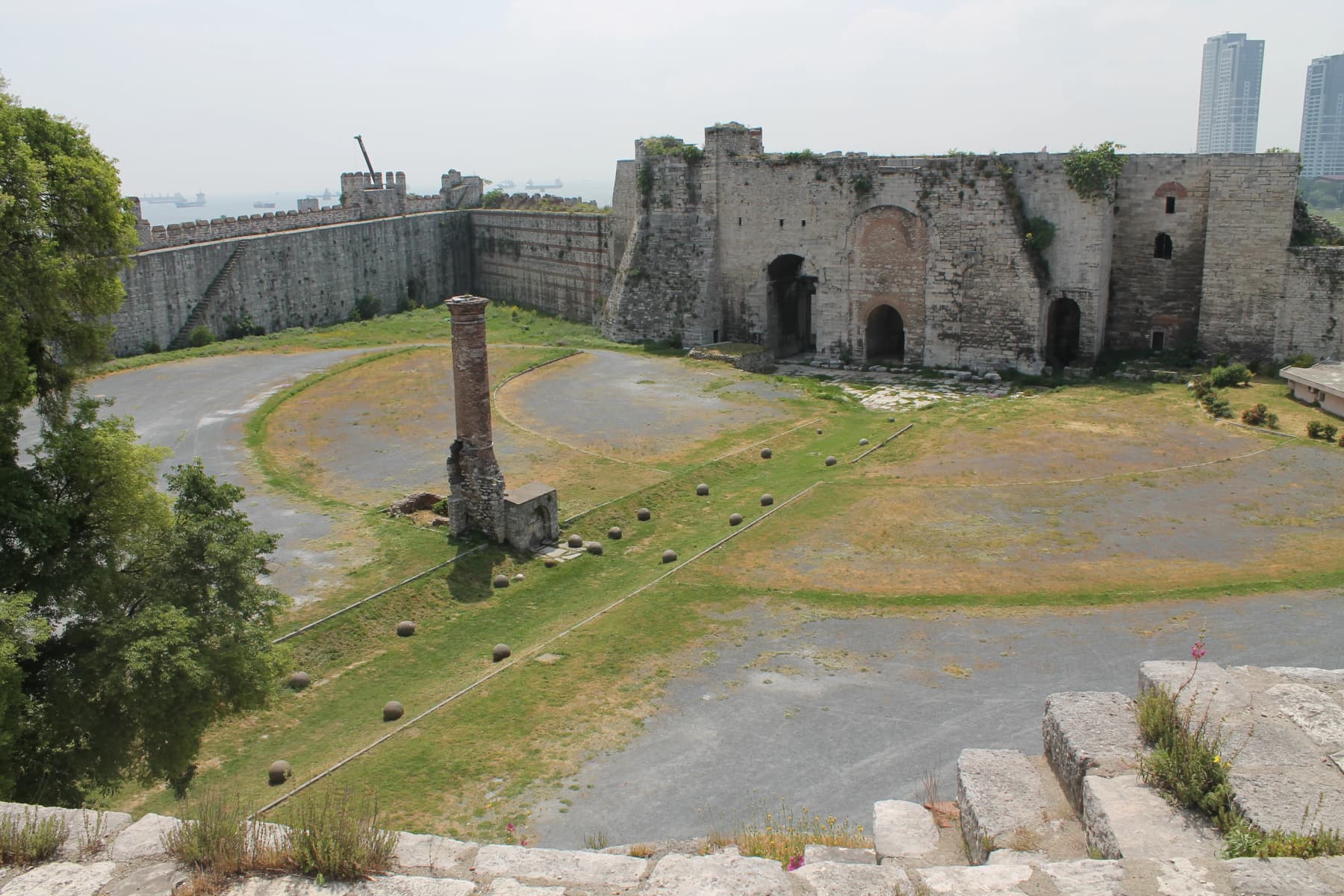Yedikule Zindanları (Yedikule Hisarı)