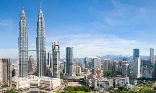 1998 - Petronas Towers - Kuala Lumpur - 452m
