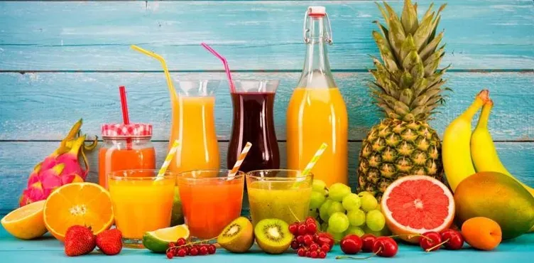 5. PAKET MEYVE SULARI Gerçek meyve suyu oranı düşük olan bazı ürünlerde yoğun şeker katkısı dikkat çekiyor.