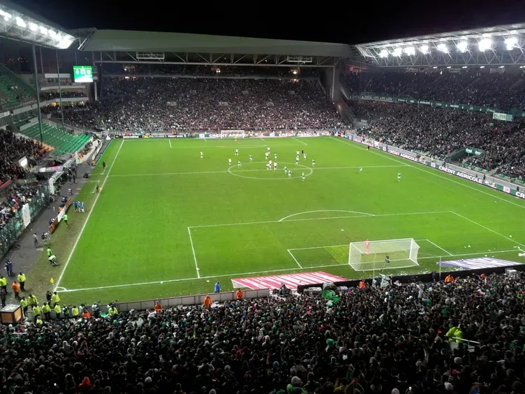 12. Stade Geoffroy-Guichard – Saint-Étienne Kapasite: 41.465