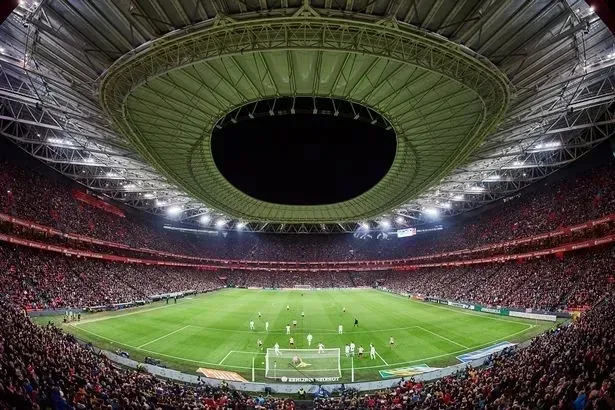 9. San Mamés – Athletic Bilbao Kapasite: 53.289