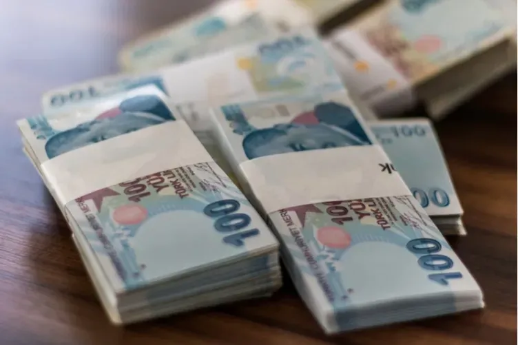MAYIS ENFLASYONU NE ZAMAN AÇIKLANACAK? Türkiye İstatistik Kurumu (TÜİK) Tüketici Fiyat Endeksi (TÜFE) verilerini bu ay Kurban Bayramı dolayısıyla 5 Haziran Cuma günü saat 10.00'da kamuoyuna duyuracak.