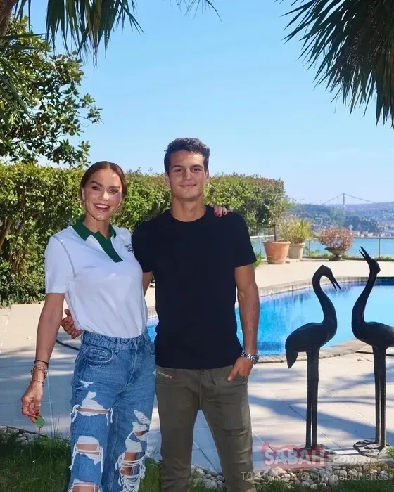 Ünlü isim, oğlu Beren Tan'ın özel hayatıyla magazin sayfalarına taşındı.