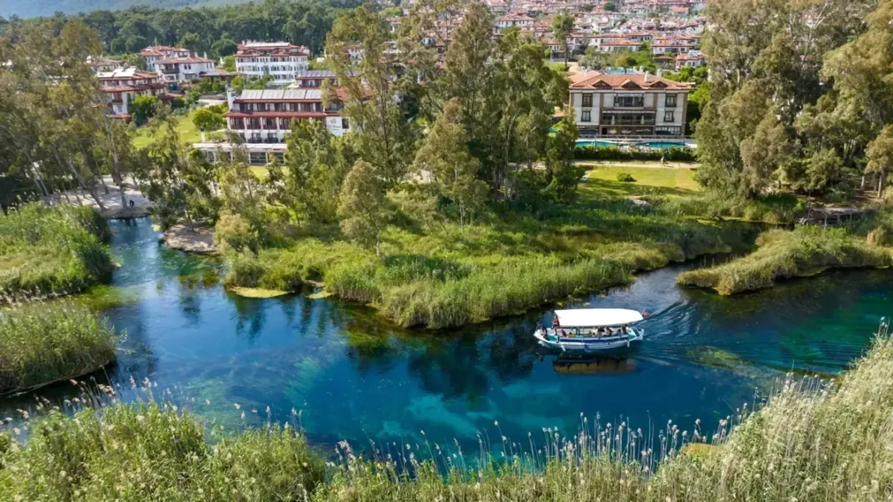 Sakin Şehirlerde Sürdürülebilirliğin Metaforik Açıdan Karşılaştırılması konulu haberin kapak görseli