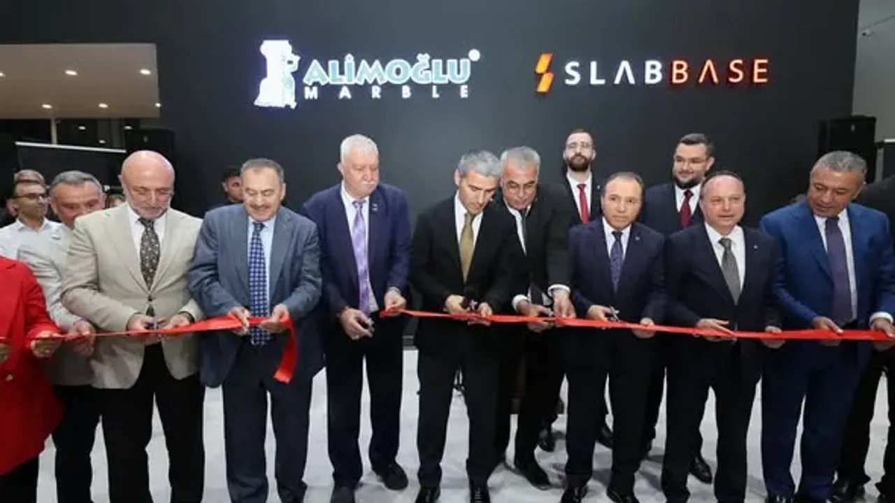 Afyonkarahisar'da SLABBASE Fabrikası Törenle Açıldı