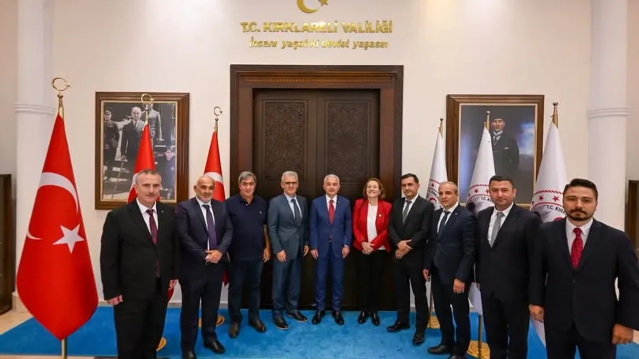 Kırklareli Valisi Uğur Turan, Ali Ö. ile Bir Araya Geldi