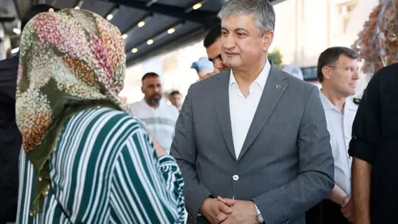 Adana Valisi Mustafa Yavuz Esnaf Ziyaretinde Bulundu